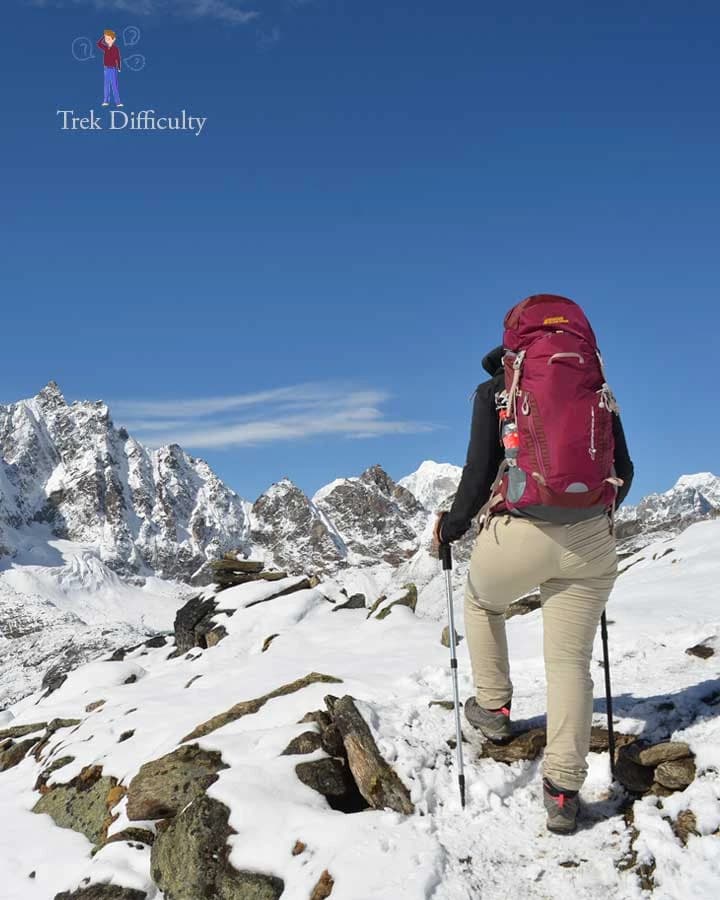 gokyo lake trek difficulty