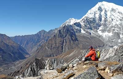 langtang trek now guided only