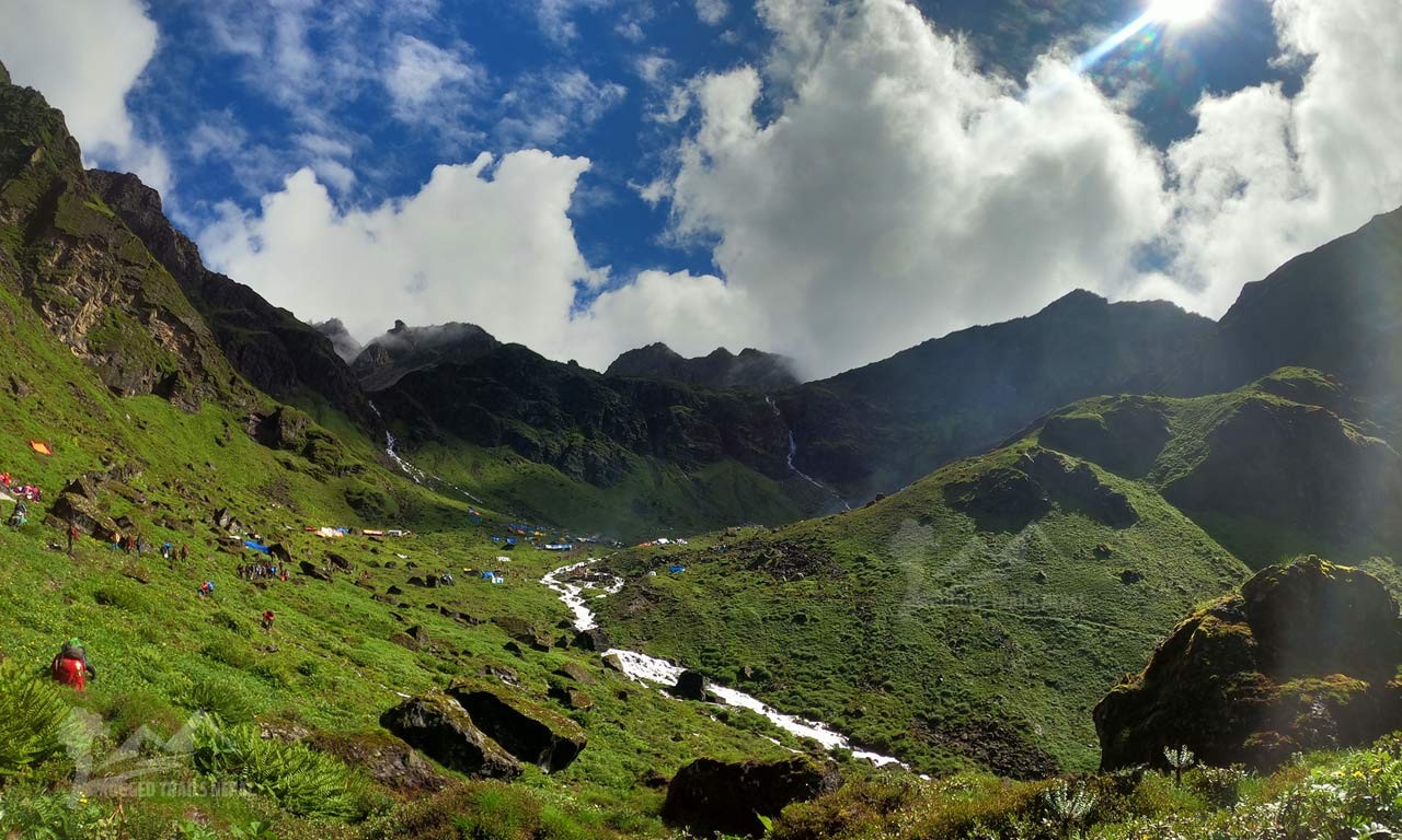 monsoon trek nepal landscapes