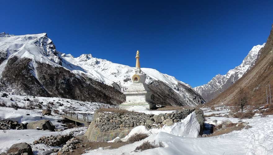 langtang valley gosaikunda lake 15 days trek