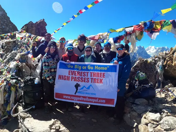 happy trekkers at renjo la pass everest