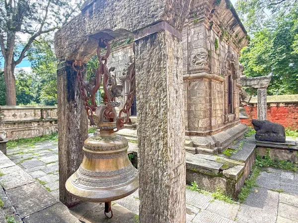 Ancient Hinduism Tour Pashupatinath Stone Shrine Bell