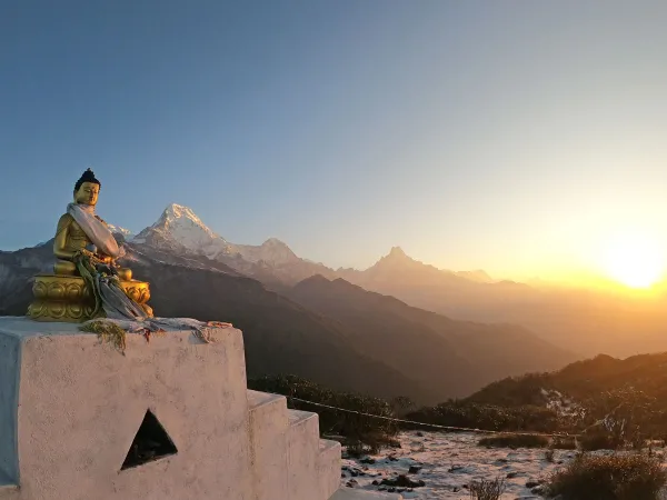 Golden Buddha Statue Mulde Peak Sunrise Annapurna View