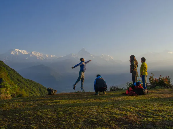 Jumping Trekker Fishtail Mountain View 2