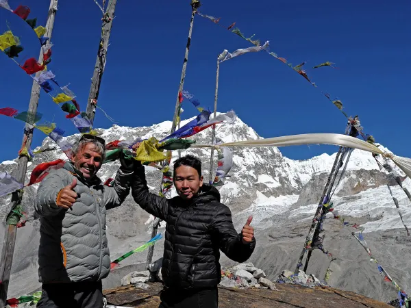Langtang Valley Trek Trekkers Kyangjin Ri Viewpoint 1