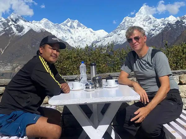 trekkers enjoying tea from everest view hotel