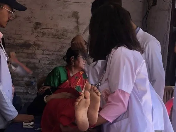 Volunteering Medical Assistance