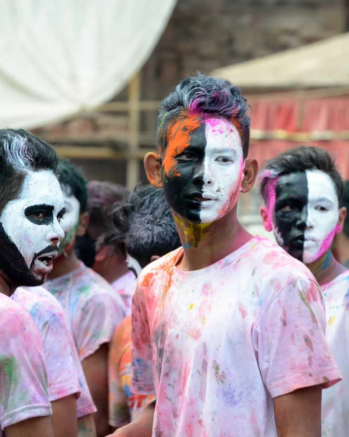 how to celebrate holi festival in nepal